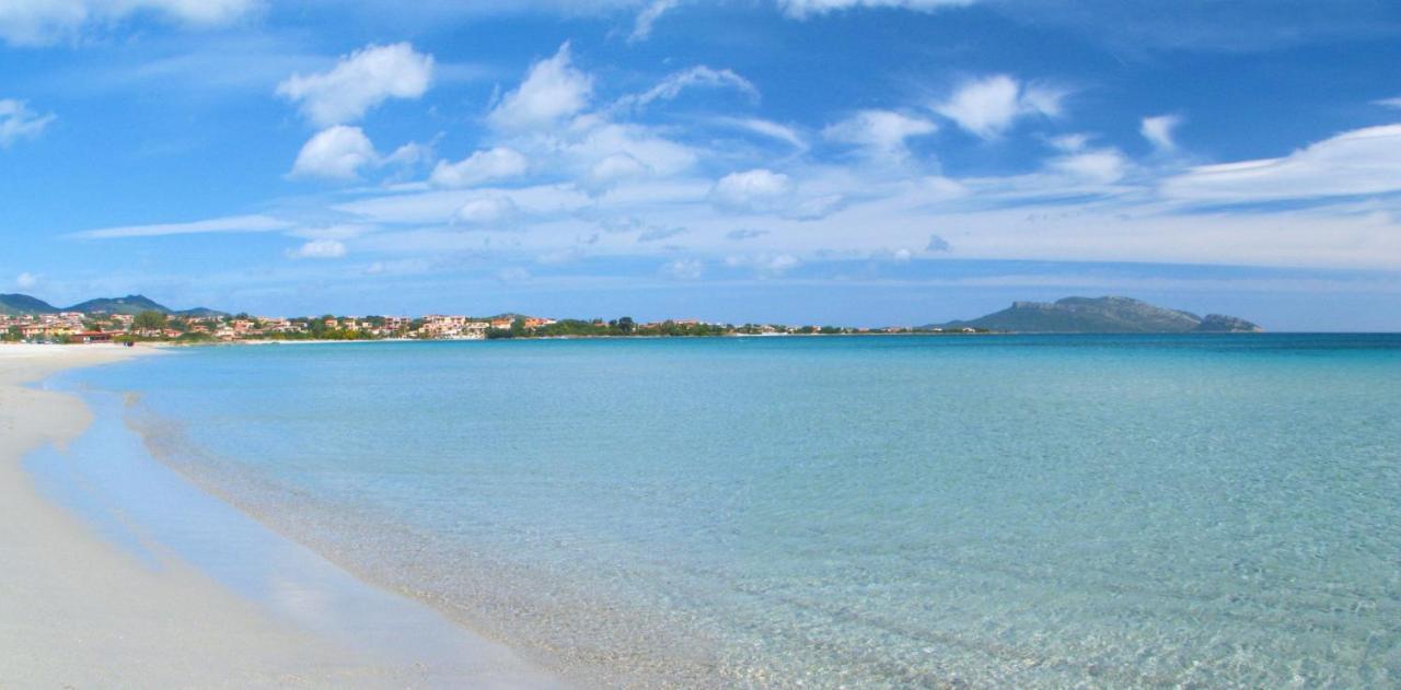Hotel Stanza al Lungomare Olbia Esterno foto